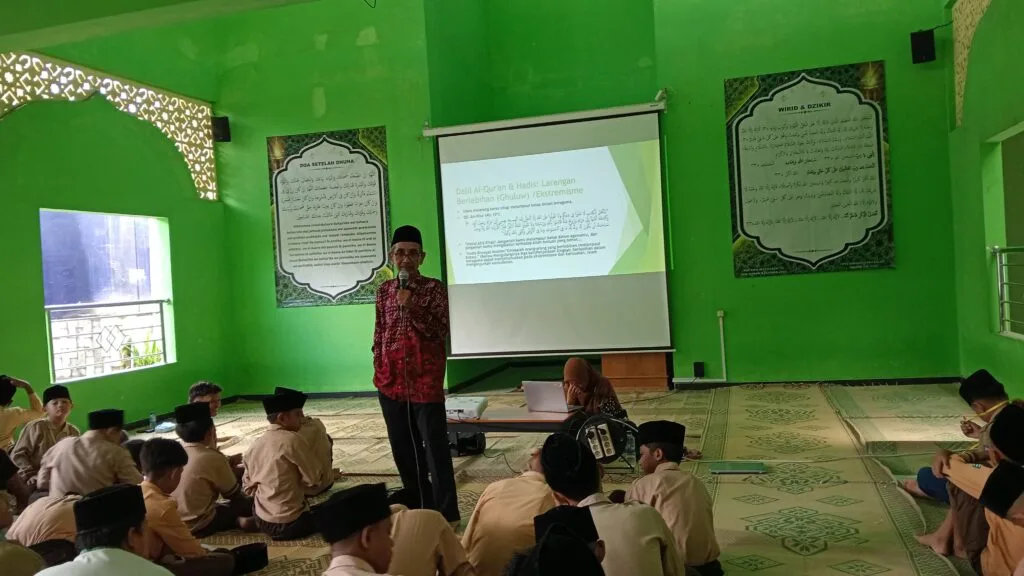 Siswa Baru MTsN 2 Sleman Ikuti Materi Moderasi Beragama dalam Kegiatan Matsama