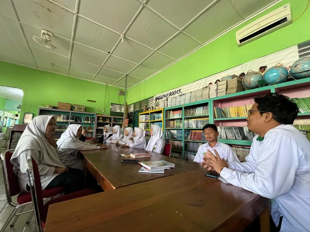 Koordinator Layanan SKS MTsN 6 Sleman Adakan Konseling Peserta LBI Jelang ASAS Tiga