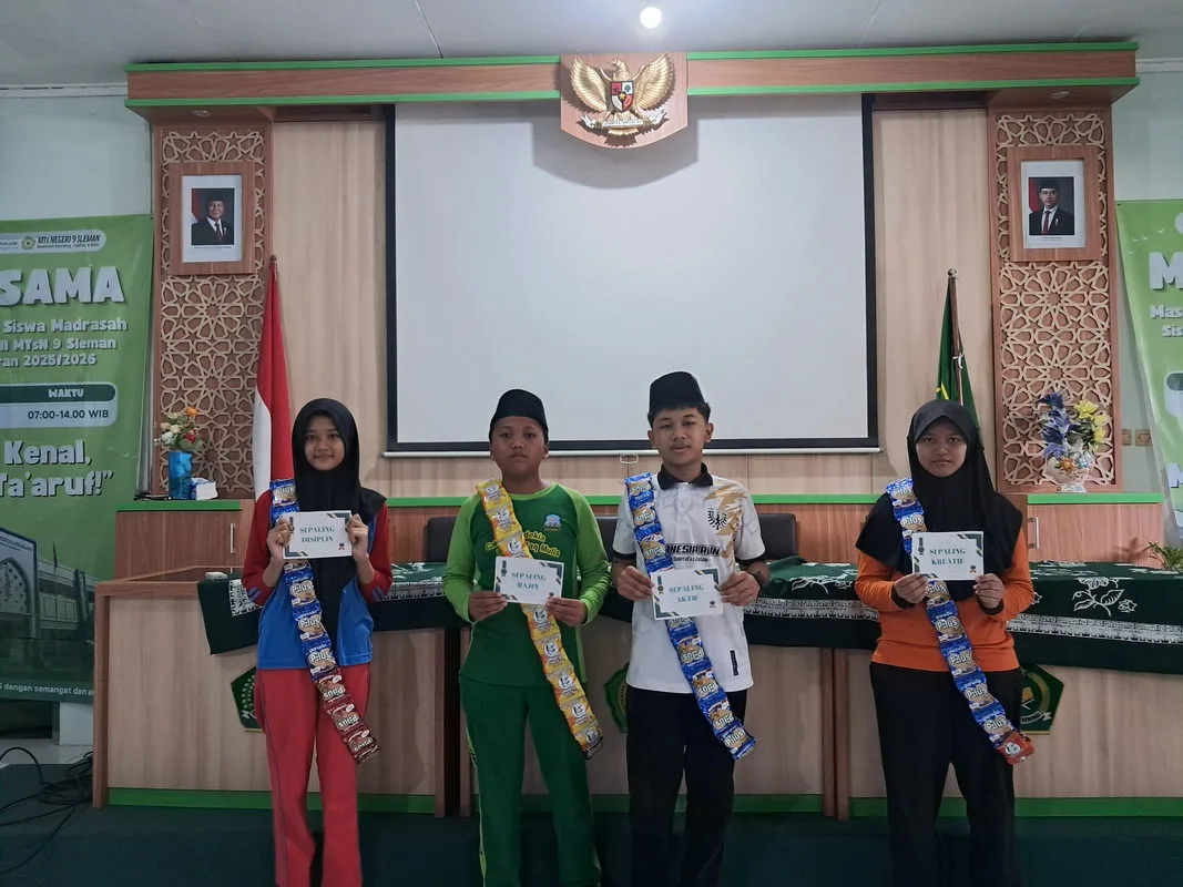 Gelaran Pentas Seni Meriahkan Hari Ketiga MATSAMA di MTsN 9 Sleman
