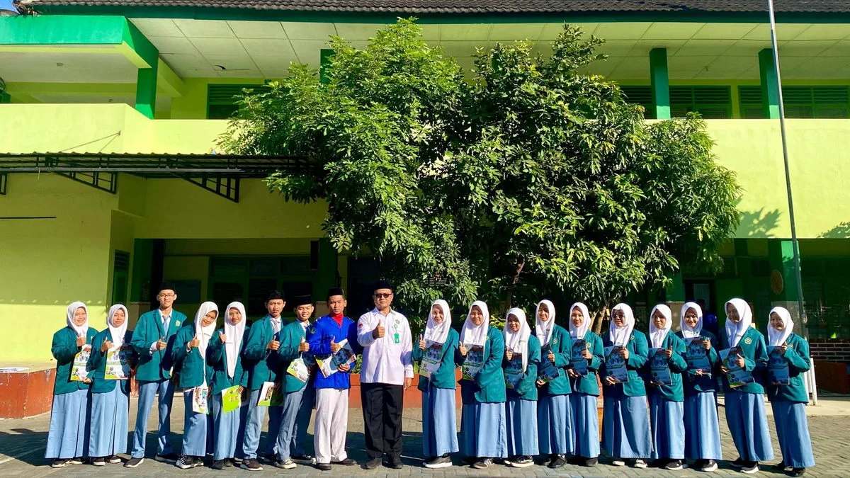 MAN 1 Sleman Berikan Penghargaan Akademik kepada Siswa Berprestasi