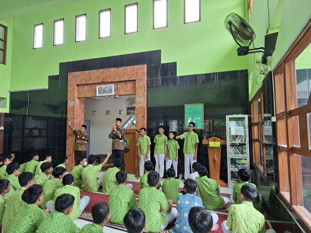 Tim Robotik Tsandiesta Terbang ke Negeri Jiran