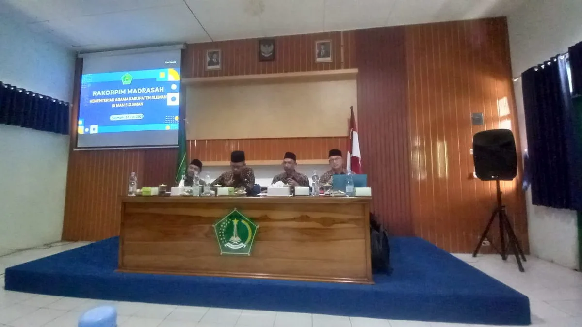 Kepala MTsN 9 Sleman Ikut Hadir di Rakorpim Terkait Peran Komite