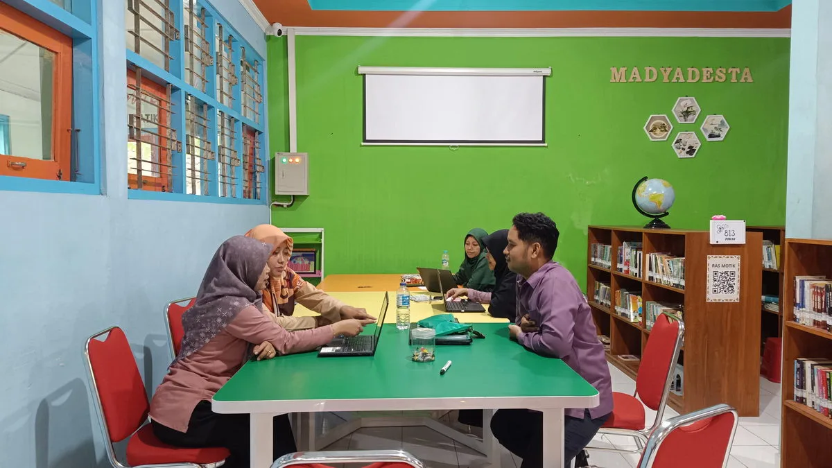 Tim Content Creator MTsN 8 Sleman Gelar Koordinasi Persiapan Lomba Video Profil Madrasah