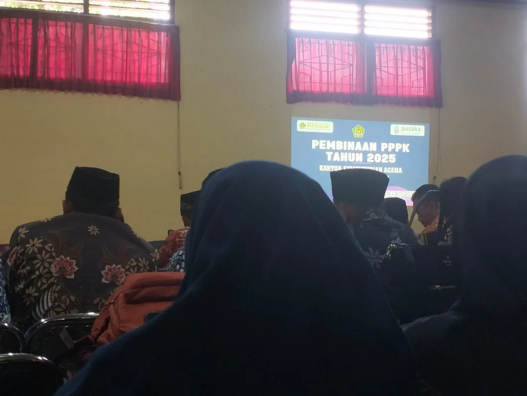 ASN PPPK MTsN 8 Sleman Tahun 2025 Ikuti Pembinaan oleh Kemenag Sleman