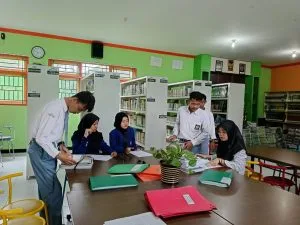 Perpustakaan Amarta MAN 5 Sleman Layani Pembagian Buku Paket untuk Siswa Kelas X, XI, dan XII