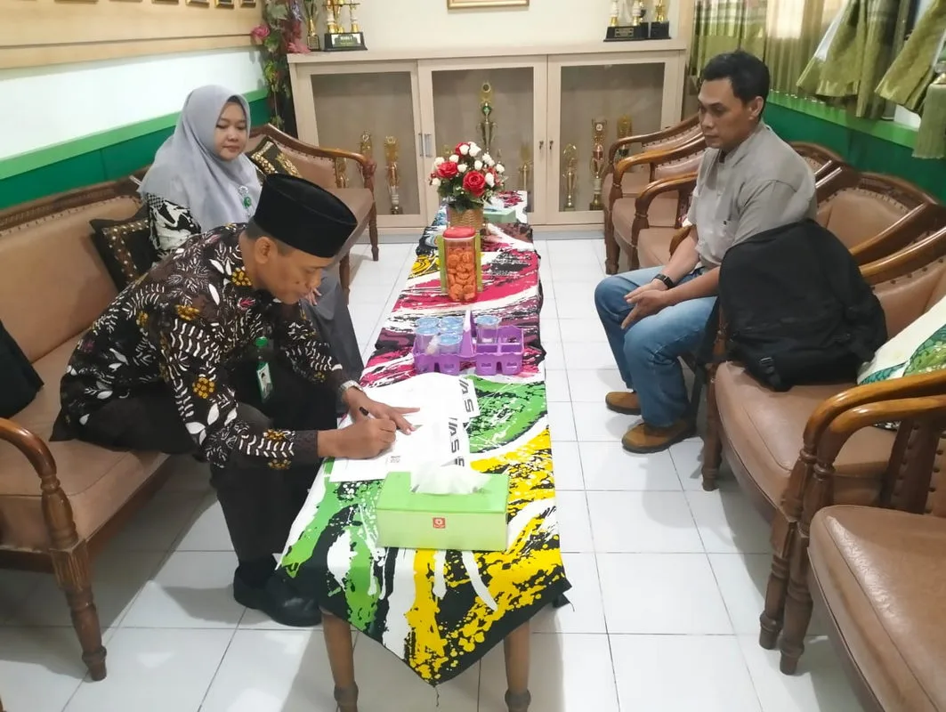 MTsN 8 Sleman Jalin Kerja Sama dengan PT Aywindan Tri Sakti untuk Layanan Kebersihan