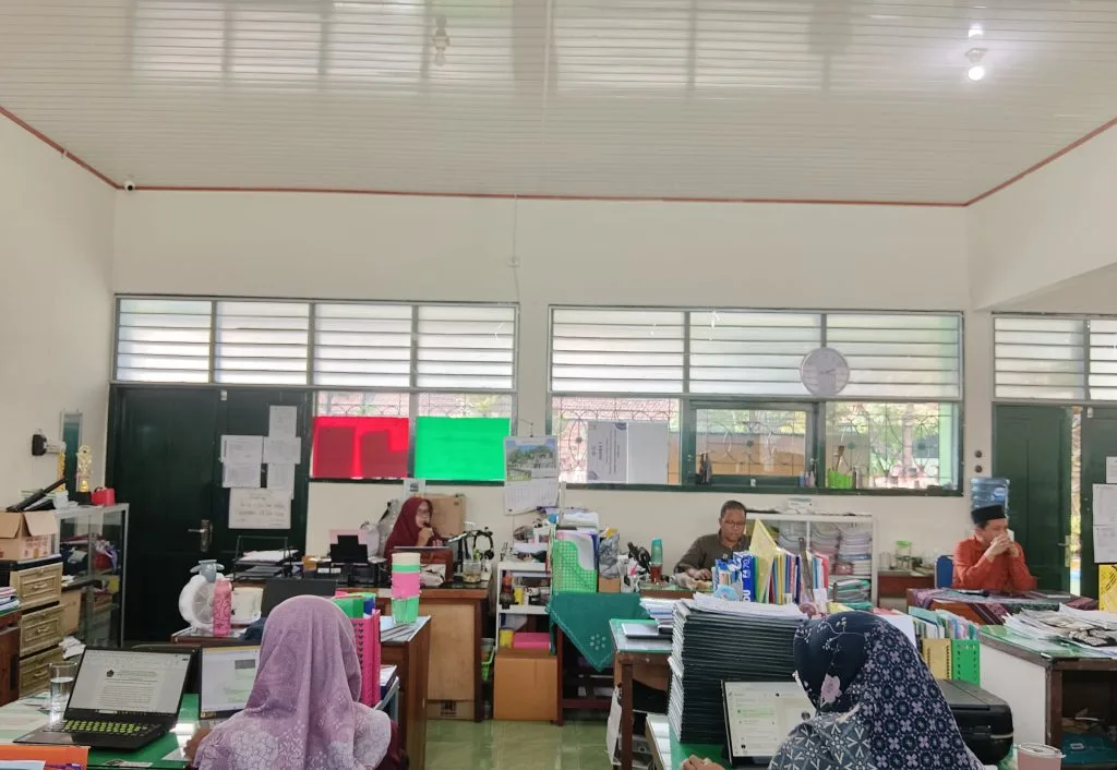 Makin Mendekati Waktu, Panitia Intensifkan Persiapan Akreditasi Perpustakaan Daarus Shaqofah