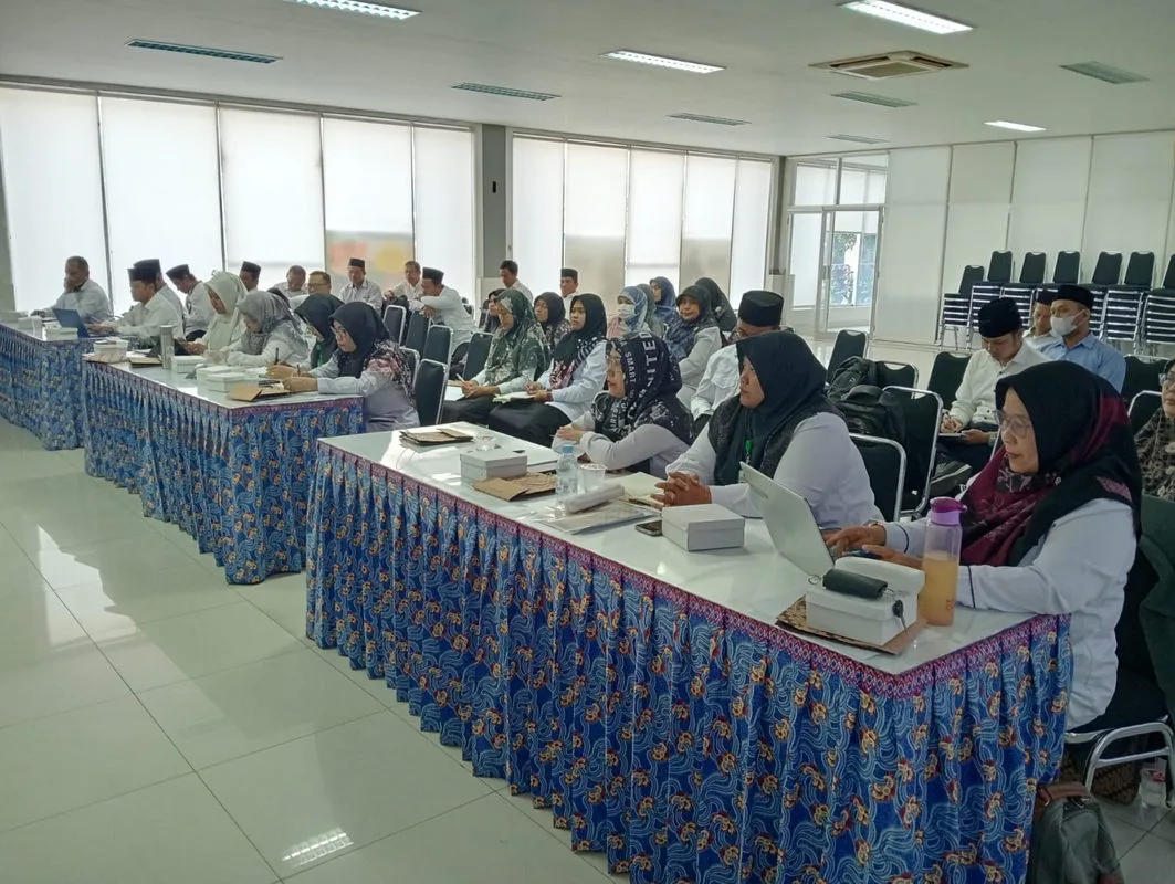 Kepala MIN 1 Sleman Ikuti Sosialisasi Kurikulum Merdeka Berdasarkan Regulasi Kemenag Terbaru