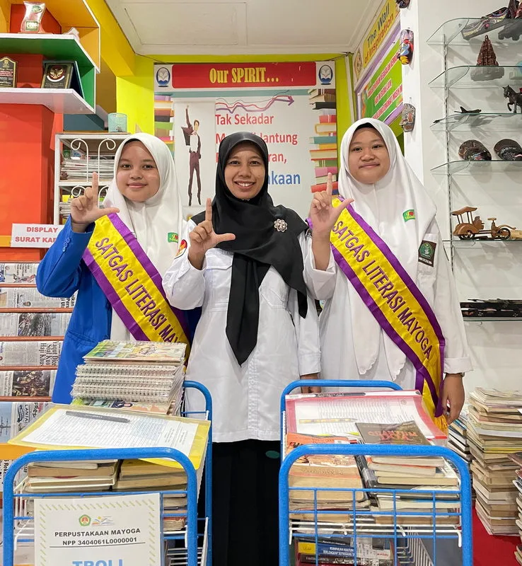 Gerakan Serasi (Senin Literasi) Bangkitkan Semangat Membaca Siswa MAN 3 Sleman