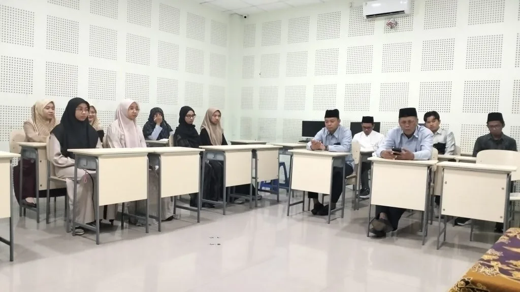 Guru Pengampu Tahfidz Tahassus MTsN 9 Sleman Ikuti Briefing Awal Tahun Ajaran