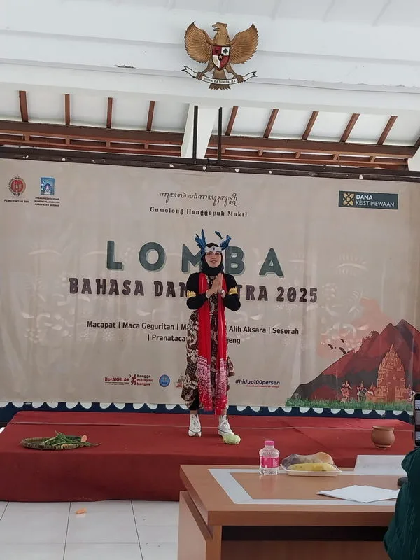 Keong Mas Ngancik Pendhopo: Aksi Mutiasekar MAN 5 Sleman dalam Lomba Bahasa dan Sastra Kabupaten Sleman