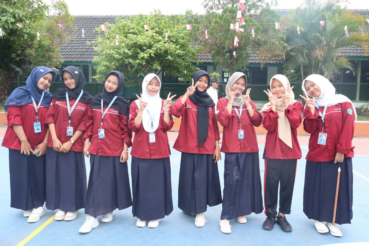 OSIS Madyadesta Siap Kawal Kegiatan Lomba HUT RI ke-80 di MTsN 8 Sleman