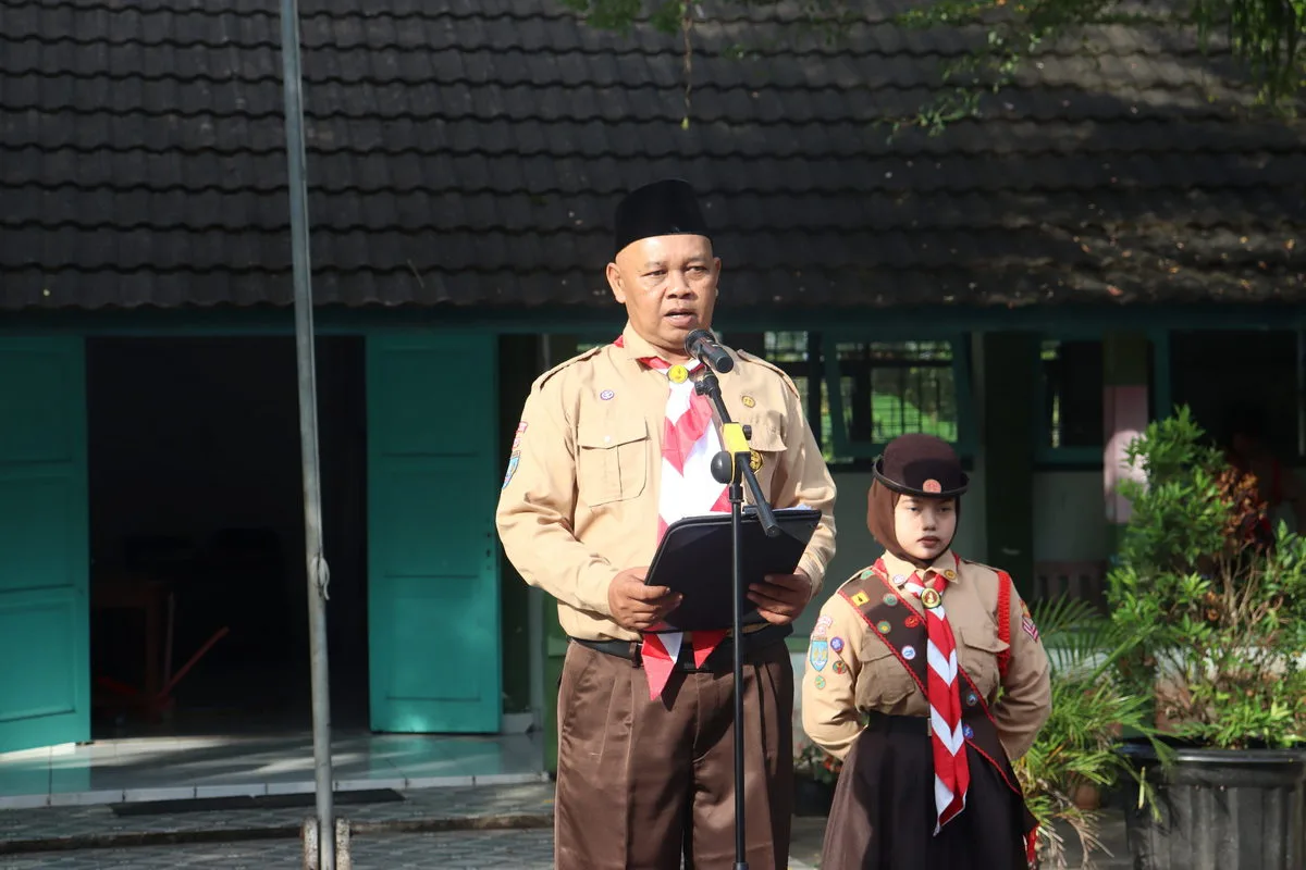 Upacara HUT Pramuka ke-64 MTsN 7 Sleman