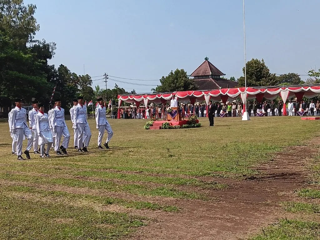 Kamad MTsN 9 Sleman Hadiri Upacara Peringatan Detik-detik Proklamasi Ke-80 Kemerdekaan RI Kapanewon Depok
