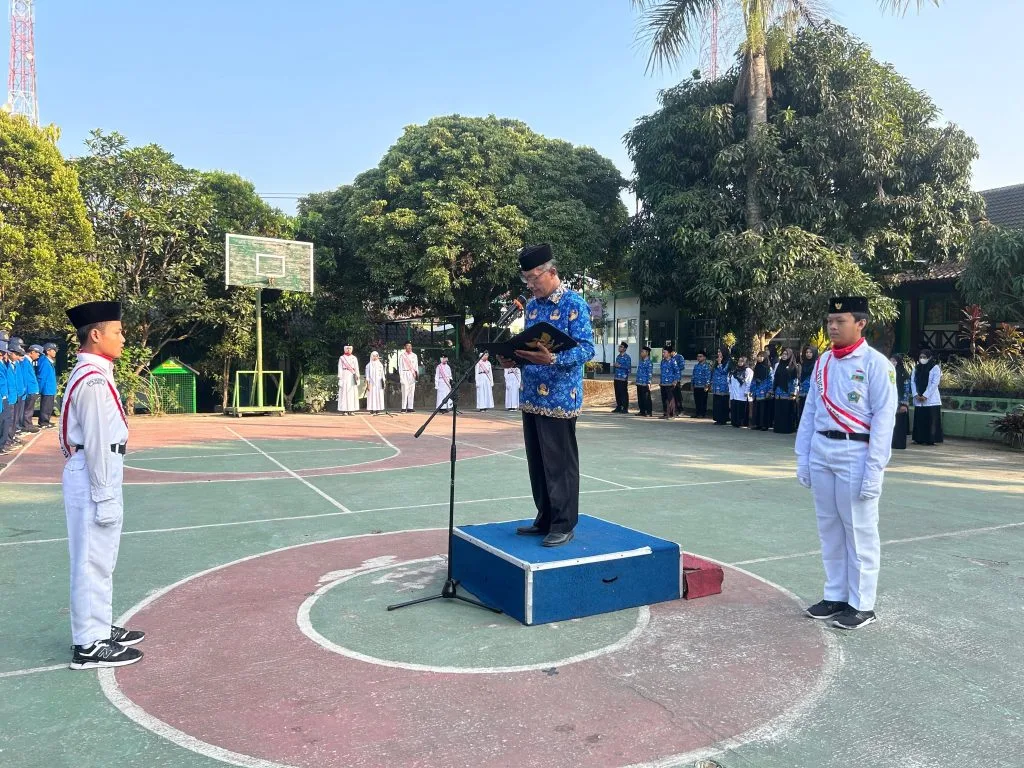 MTsN 2 Sleman Gelar Upacara HUT ke-80 RI dengan Khidmat dan Penuh Semangat