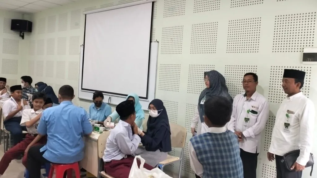 Monitoring Imunisasi Hepatitis A, Kemenag Sleman Hadir di MTsN 9