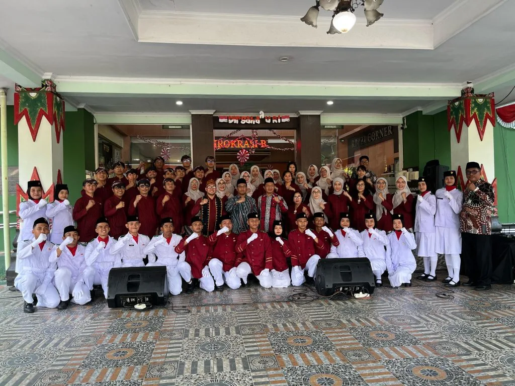 Paskib MAN 2 Sleman Harumkan Nama Madrasah di Kanwil Kemenag DIY