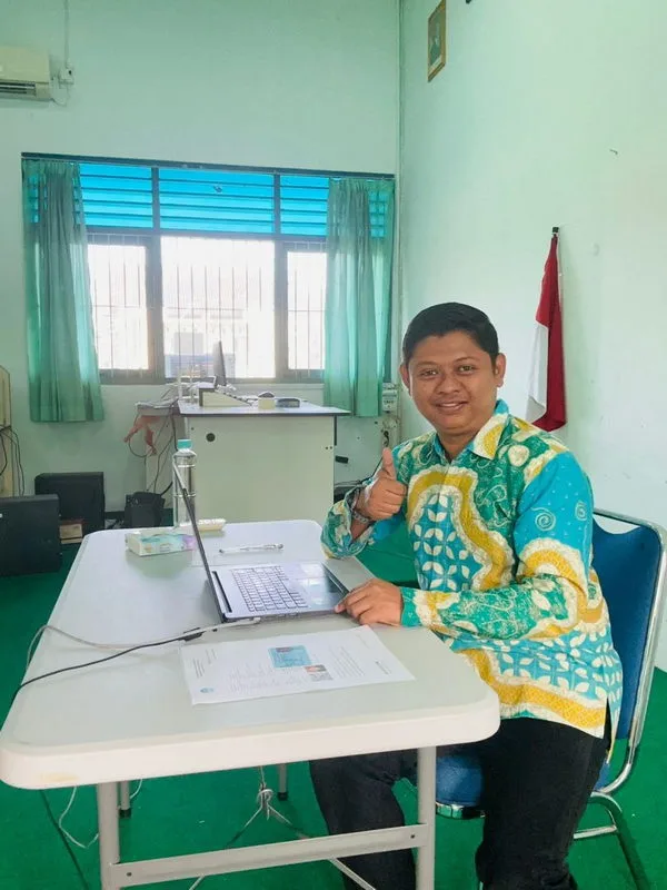 Dua Belas Guru MAN 5 Sleman Ikuti UPMPPG 2025 secara Daring