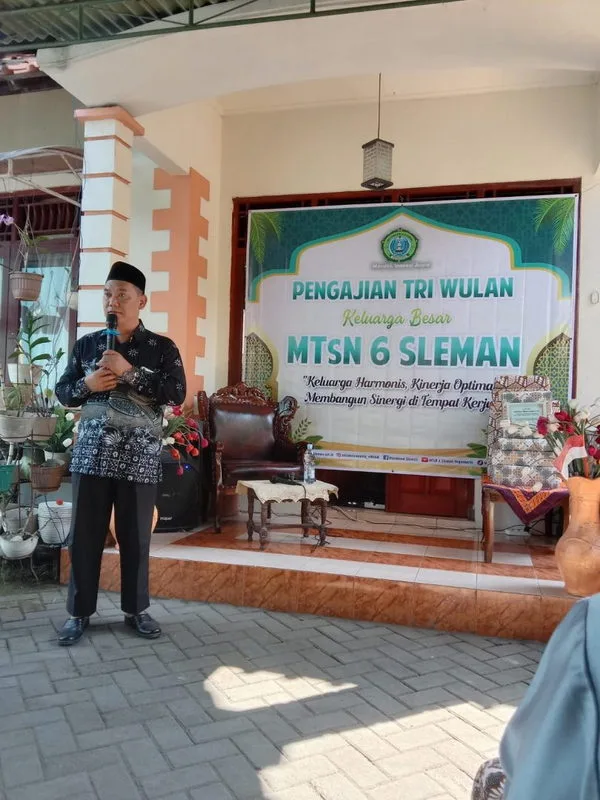 Pengajian Keluarga MTsN 6 Sleman: Momen Penuh Cinta, Silaturrahim, dan Perpisahan