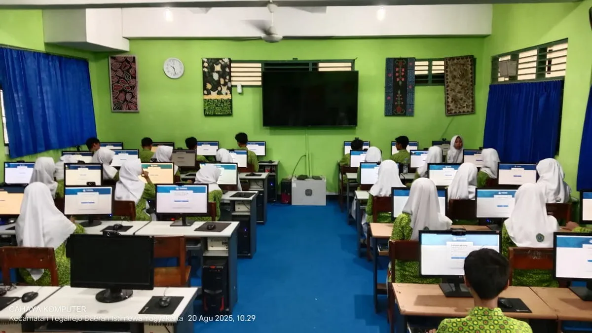Siswa MTsN 6 Sleman Ikuti Simulasi ANBK, Persiapan Menuju Pelaksanaan Resmi