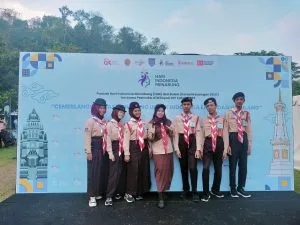 Kontingen Pramuka MTsN 8 Sleman Ikuti Lomba KEJAR Amazing Race Puncak Hari Menabung 2025 di Banyunibo