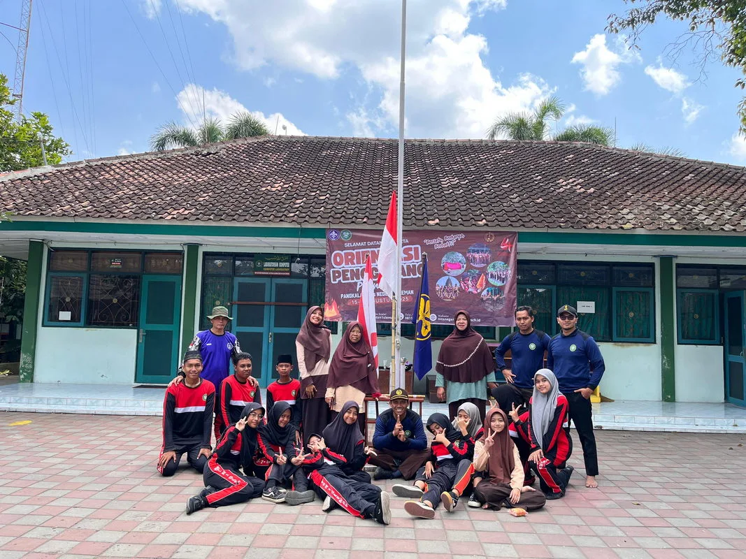 Orientasi Penggalang MTsN 1 Sleman Ditutup dengan Kegiatan Jelajah Alam