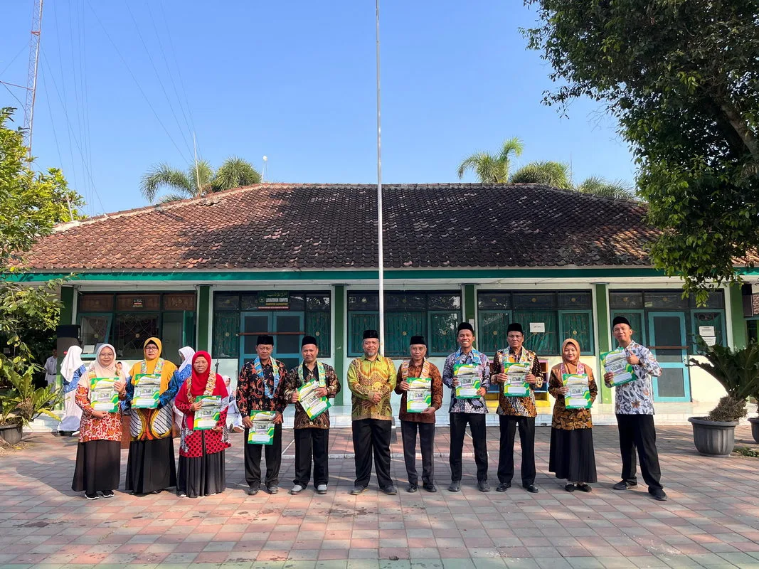 Dari Terinovatif hingga Terfavorit, Inilah Guru Pilihan Siswa MTsN 1 Sleman