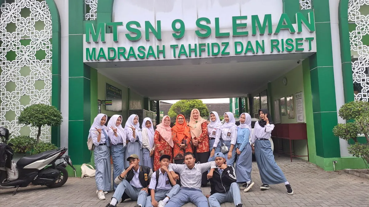 Alumni MTsN 9 Sleman Tunjukkan Rasa Memiliki dengan Bersilaturahmi