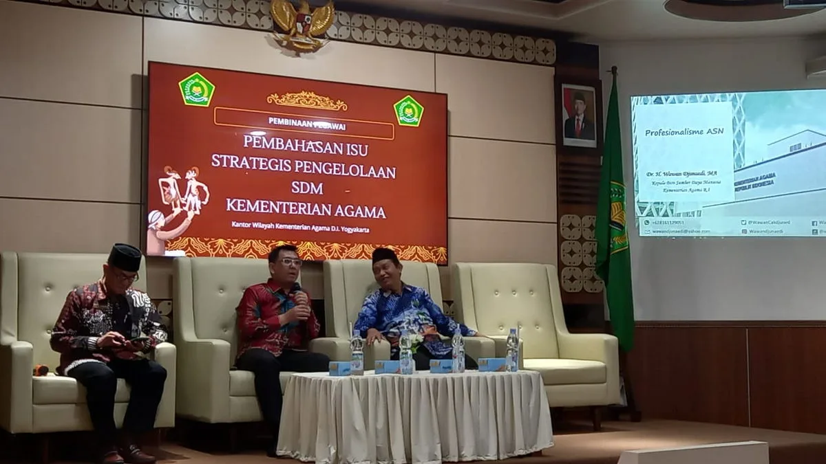 Kepala MTsN 9 Sleman Komitmen Wujudkan Branding Profile ASN dengan Perpaduan High Tech dan High Touch
