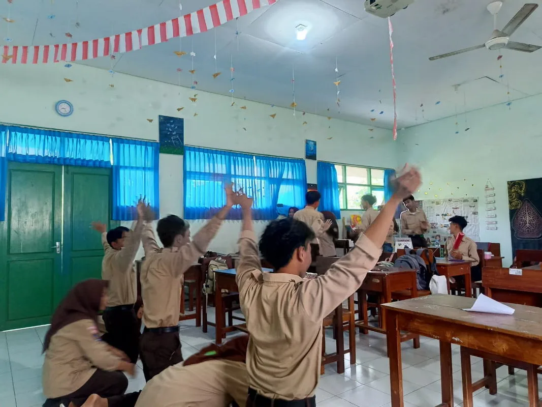 Merangkai Gerak, Merawat Budaya: Praktik Tari Kreasi Nusantara Kelas XI D
