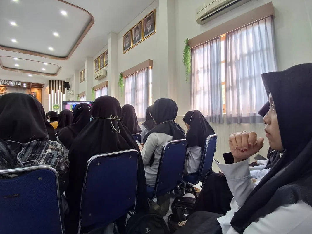 Guru MIN 1 Sleman Ikuti Pembukaan PPG Batch 3 dan Doa Lintas Agama Bersama Menteri Agama RI