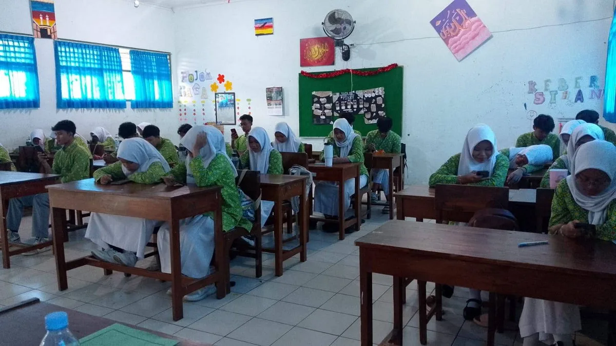 Berlatih Soal TKA, Siswa Kelas XII MAN 5 Sleman Ikuti Try Out Quipper