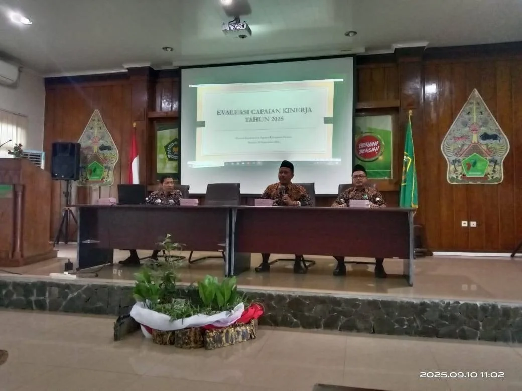 Kepala MIN 1 Sleman Ikuti Evaluasi Capaian Kinerja Tahun 2025
