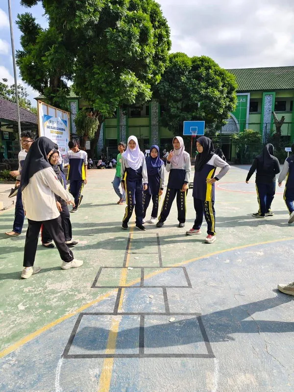 MAN 2 Sleman Gelar P5RA “Liputan Budaya: Mengenal Permainan Tradisional di Madrasah”