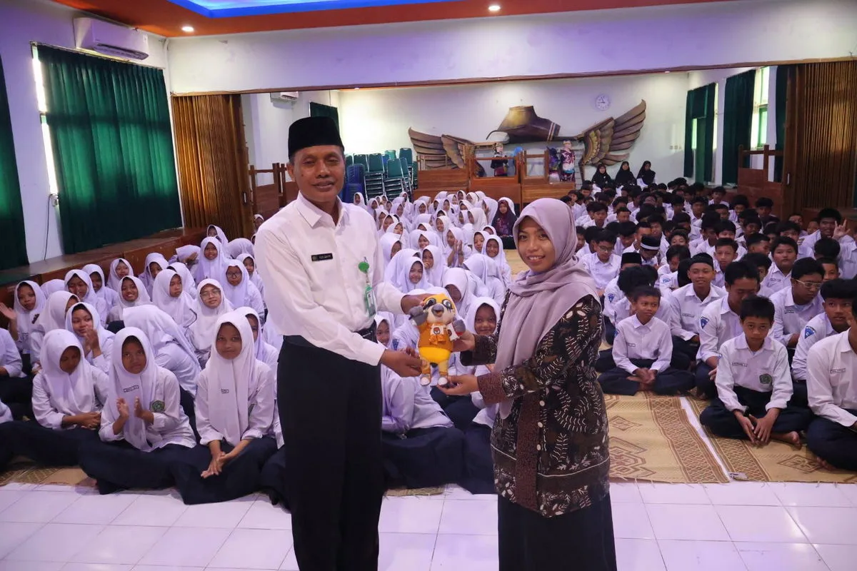 MTsN 8 Sleman Gandeng KPU Kabupaten Sleman Gelar Sosialisasi Pemilu untuk Siswa