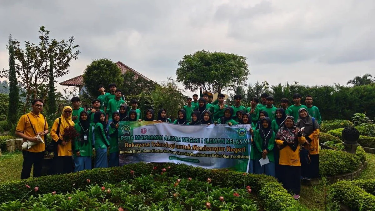 Siswa Kelas XI MAN 1 Sleman Kunjungi Rumah Riset Jamu Hortus Medicus Tawangmangu