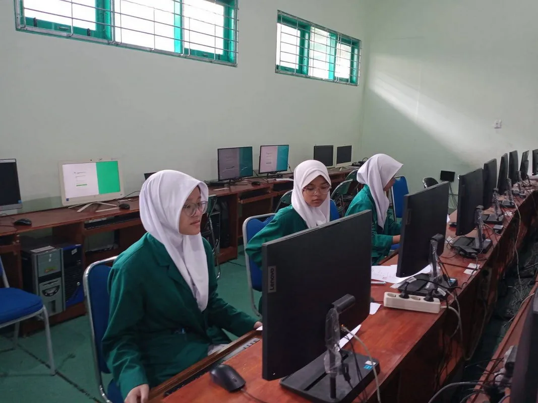 Siswa MTsN 3 Sleman Ikuti Uji Coba Olimpiade Madrasah Indonesia (OMI)
