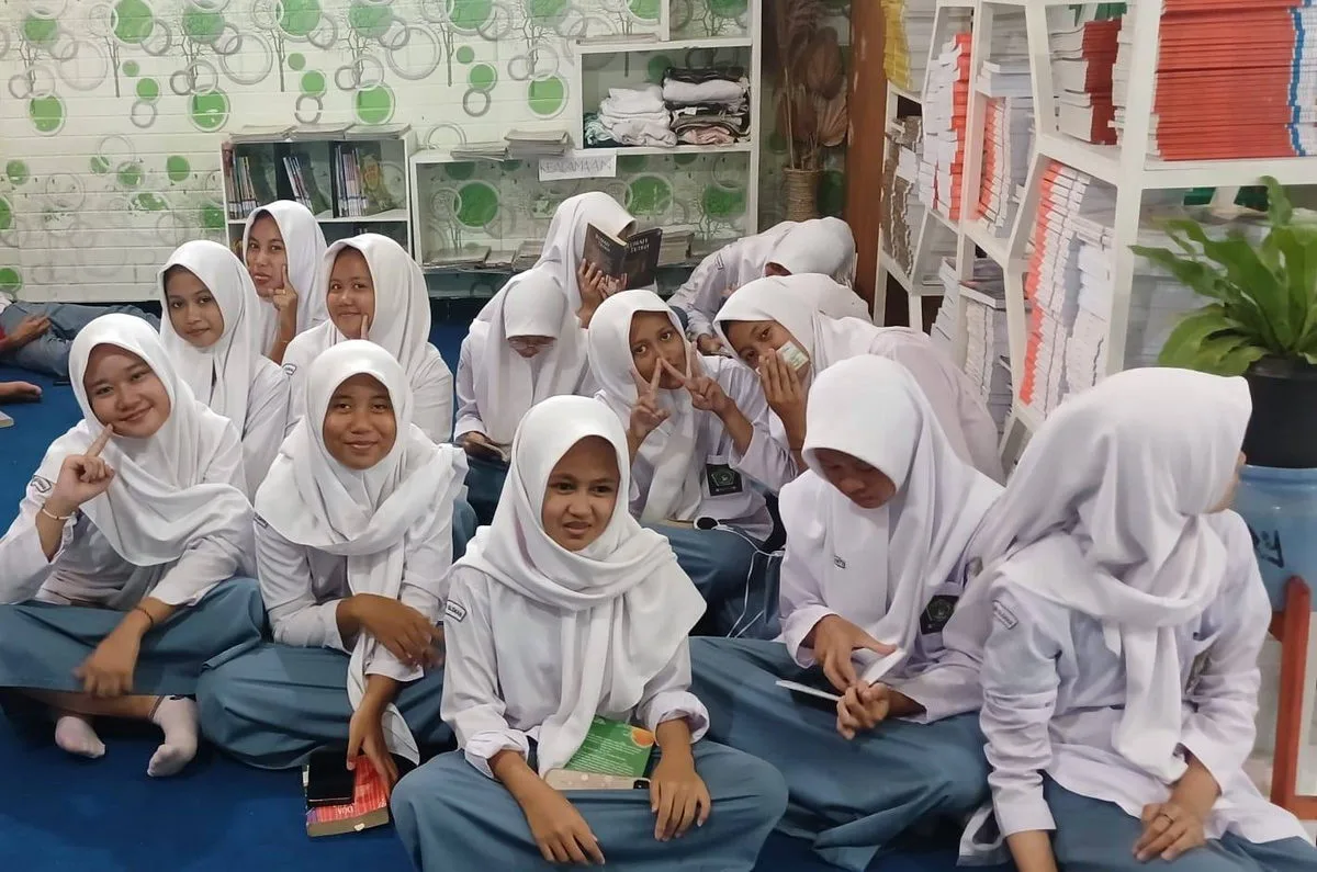 Belajar Mandiri di Perpustakaan, Siswa MAN 5 Sleman Ikuti Bimbingan Pemustaka