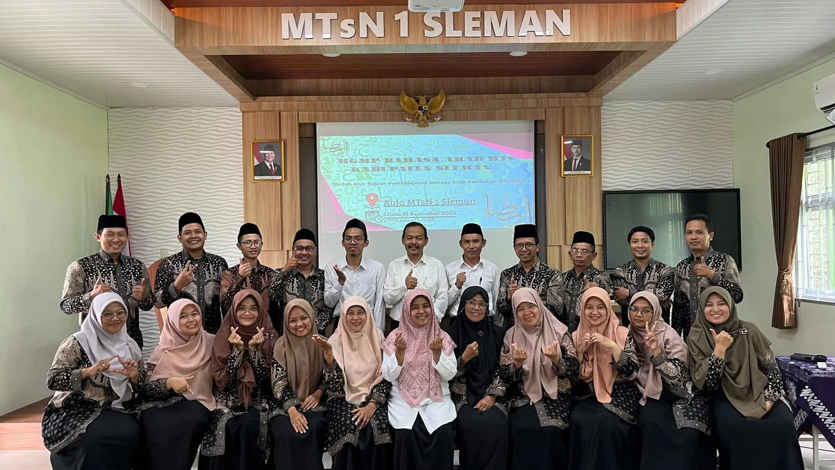 Guru Bahasa Arab MTsN 9 Sleman Kembali Berpartisipasi dalam MGMP Bahasa Arab Kabupaten Sleman