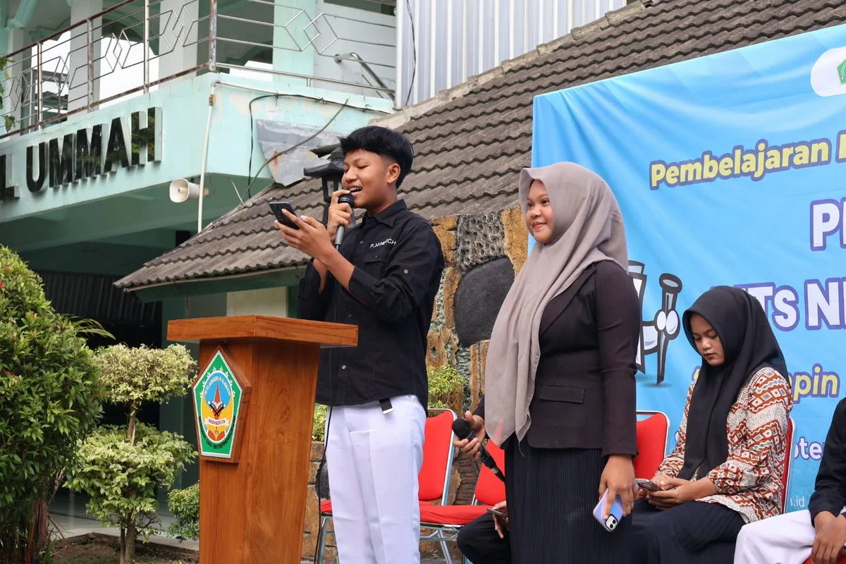 Orasi Calon Ketua dan Wakil Ketua OSIS MTsN 8 Sleman Berlangsung Sukses