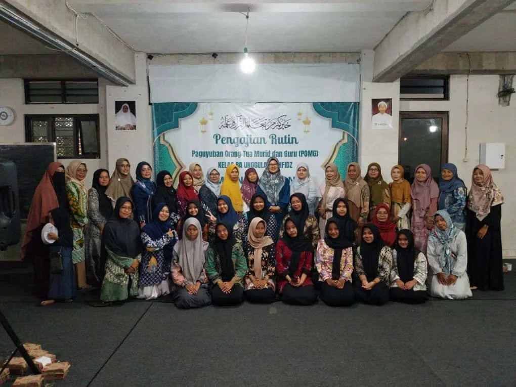 Pengajian POMG Kelas VIII A MTsN 4 Sleman, Jalin Kebersamaan untuk Pendidikan Anak