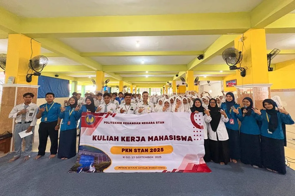 MAN 3 Sleman Gandeng PKN STAN Edukasi Siswa tentang Bahaya Pinjol dan Judol