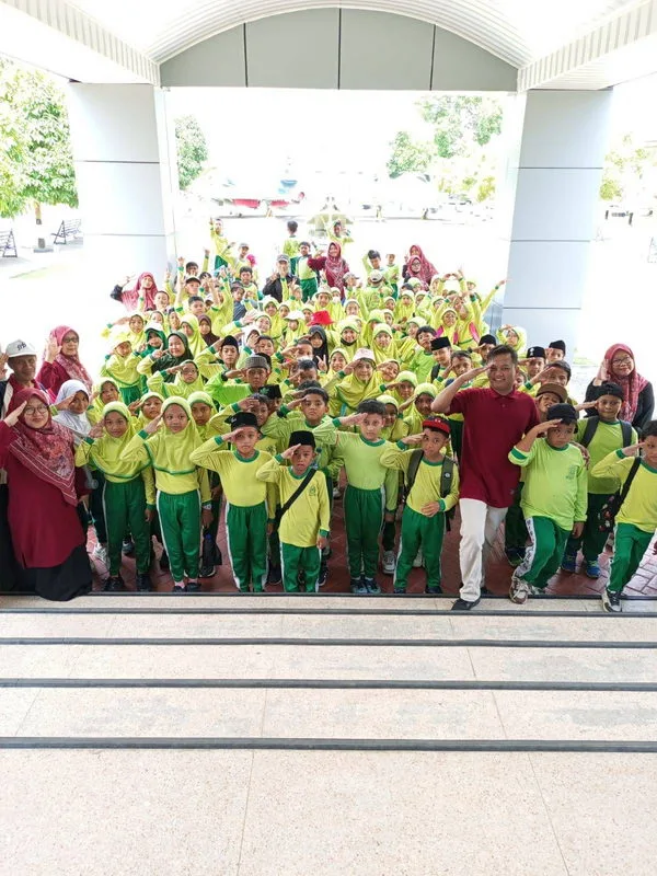 Serunya Belajar Kontekstual: MIN 2 Sleman Terapkan Experiential Learning di Luar Kelas