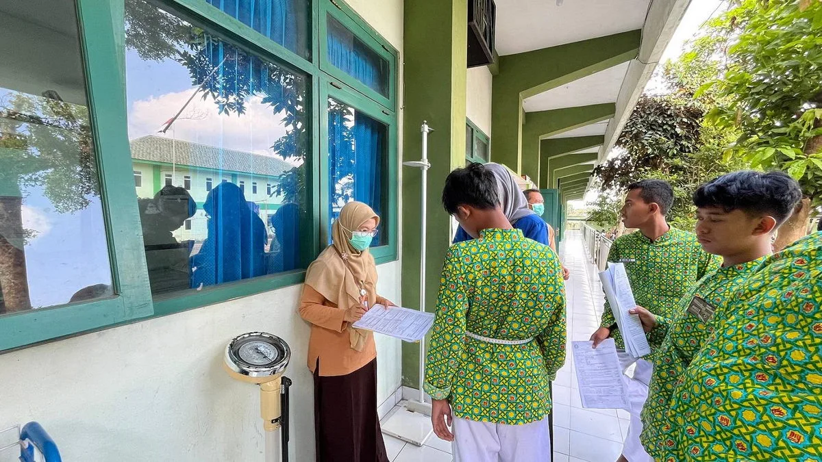 Skrining Kesehatan Siswa Kelas X MAN 5 Sleman Berjalan Lancar