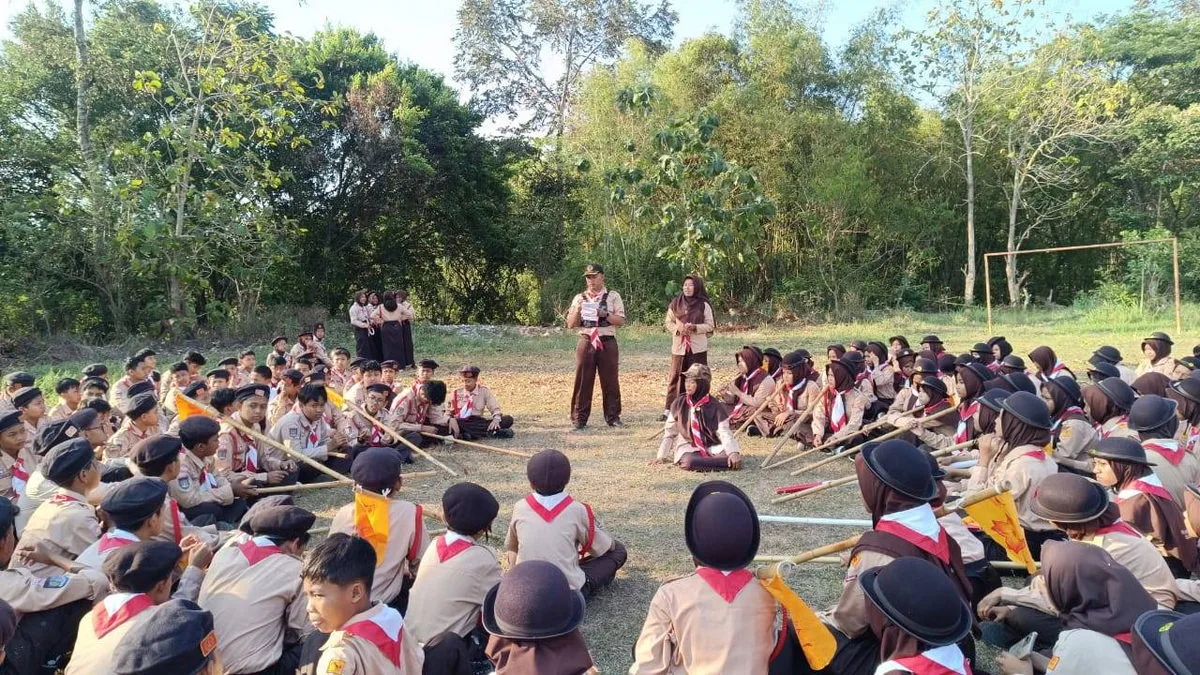 Pramuka MTsN 8 Sleman Gelar Evaluasi Bakti Masyarakat, Tekankan Disiplin dan Tanggung Jawab