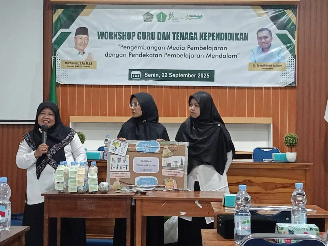 Kolaborasi Guru dan Mahasiswa UNY, MAN 5 Sleman Hadirkan Inovasi Media Pembelajaran