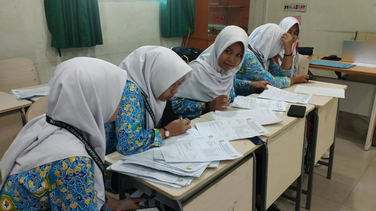 OSIS MTsN 9 Sleman Lakukan Pendataan Calon Pengurus Baru