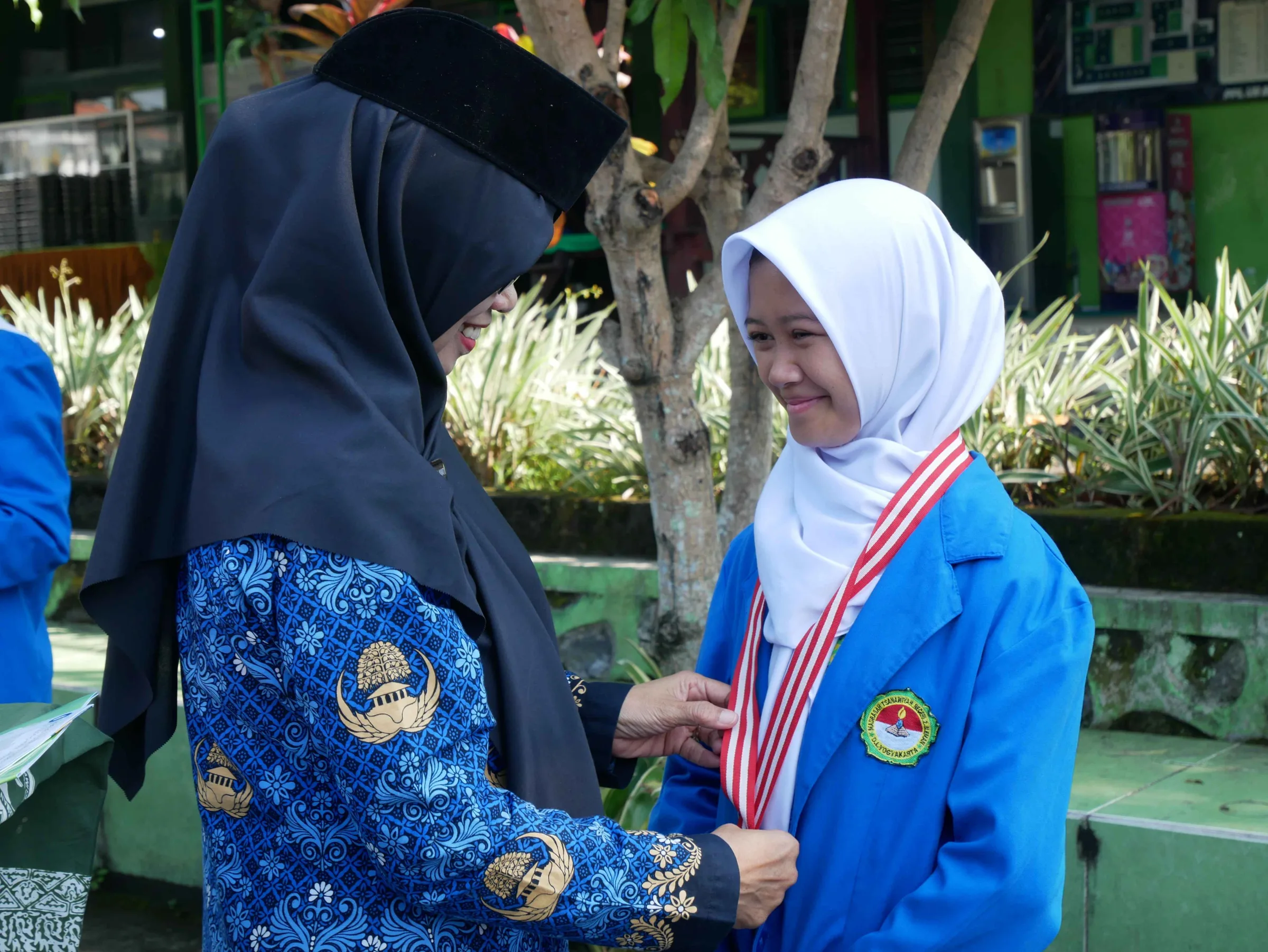 Upacara Hari Kesaktian Pancasila di MTsN 2 Sleman Berlangsung Tertib dan Bermakna