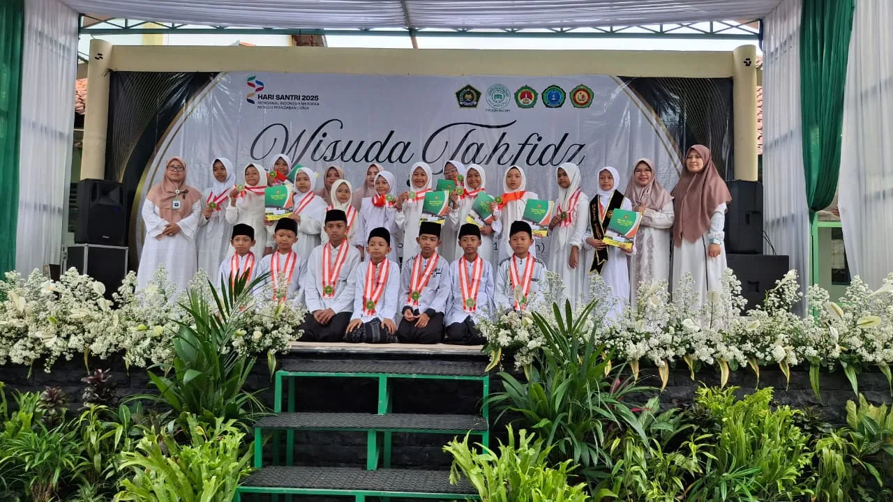 Ikuti Wisuda Tahfidz Madrasah Terintegrasi, MIN 1 Sleman Cetak Generasi Qurani dan Moderat