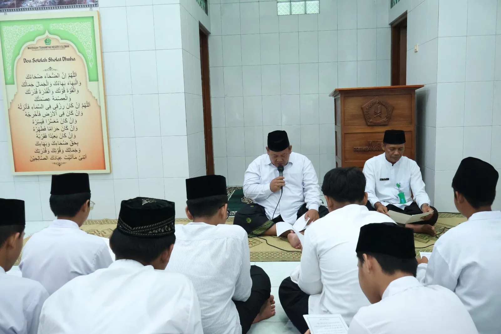 Peringati Hari Santri 2025, MTsN 8 Sleman Gelar Doa Bersama dan Mujahadah